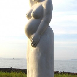 Afrodita. Sculpture monumentale. Punta Renas, Costa RicaPierre calcaire Nicoya.200 cm X 70 cm X 50 cm